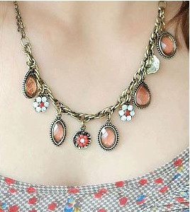 Retro Necklace